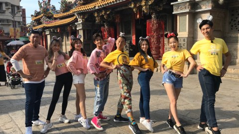 夏語心腰力好性感  浩子只剩抬頭功能