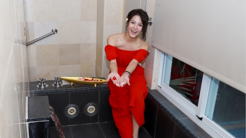 女星遇低潮時租兩坪房間 靠泡麵劇組便當度日 懷疑自己得憂鬱症