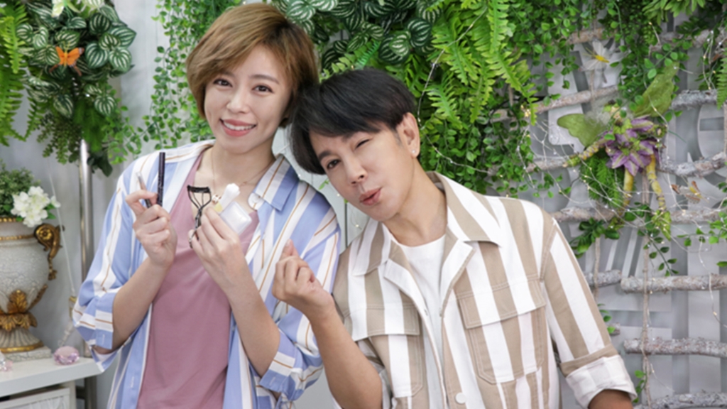 王瞳上明星製造機梵緯老師直播節目  自嘲自己有「大頭症」