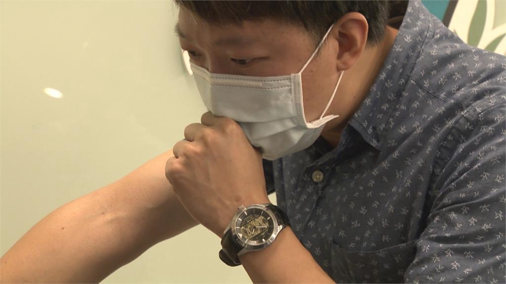 疫情燒壓力大！咳嗽就醫竟是胃食道逆流