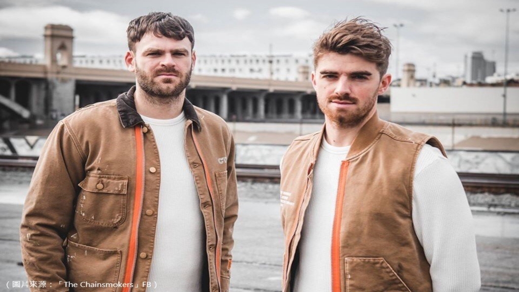 電音天團The Chainsmokers「老菸槍雙人組」捐2萬口罩抗疫