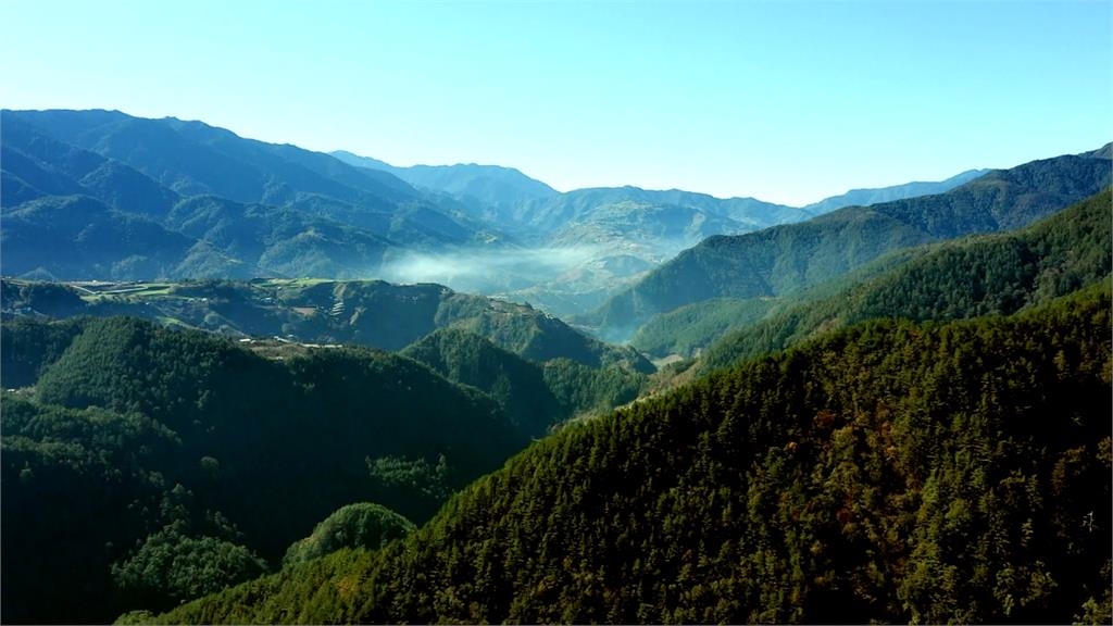 響應「脊梁山脈旅遊年」 觀光局邀民眾爬山