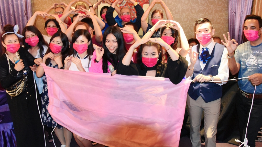 夏沐防疫神曲大受好評 葛萊美獎靈魂歌手席爾（Seal）瀏覽她動態