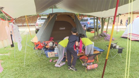 雙人帳篷睡袋「換得到」 超市推集點換購露營周邊商品
