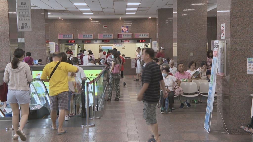 試算版本最低4.97% 健保費率調漲有望不破5