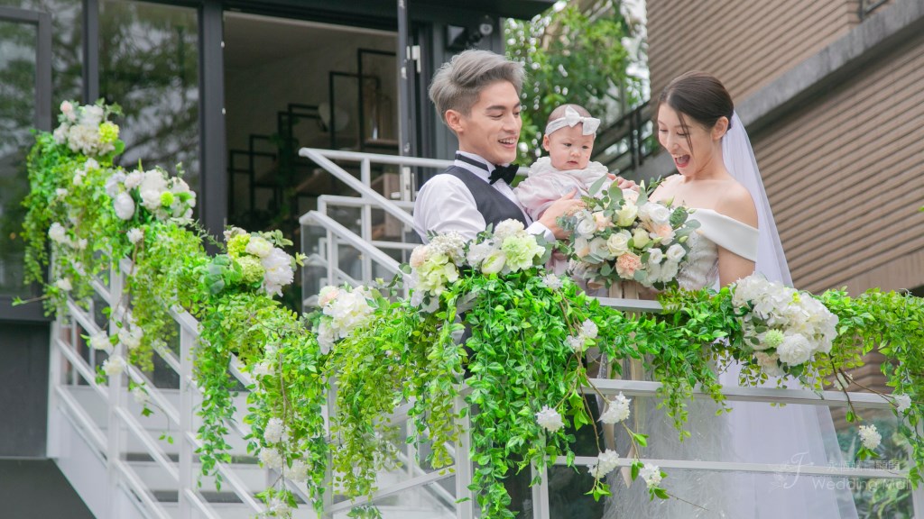 許孟哲200萬鑽戒套牢老婆趙孟姿 粉絲敲碗下一個孫協志?!