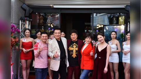 胡瓜為酒商站台 七位數酬勞全捐公益 透露105人瑞睡前喝高粱養生