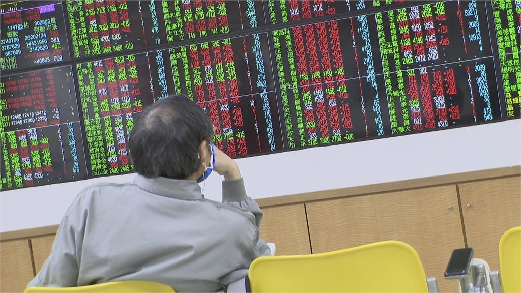 台股封關倒數2天！ 市場觀望氣氛濃15771坐收