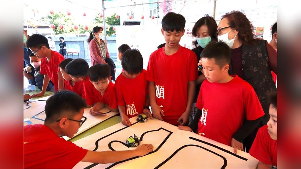 以行動實踐教育創新!跨界教育資源共享平台誕生 以行動實踐教育創新!跨界教育資源共享平台誕生