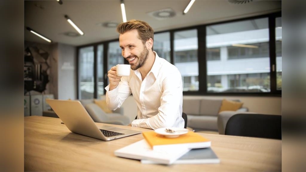 2021旺到擋不住！生肖馬桃花不斷、職場過關斬將