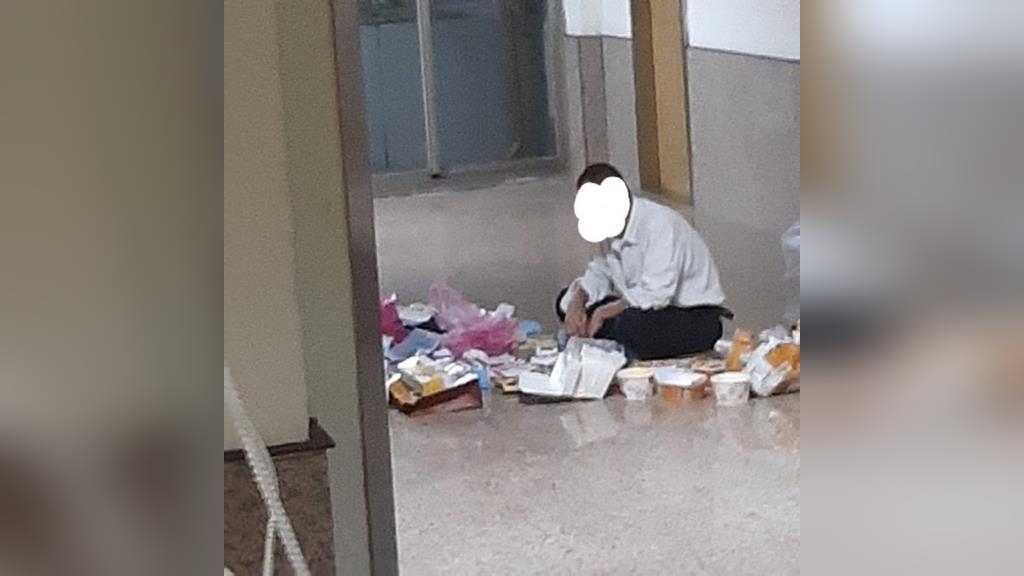 文化大學詭異男翻垃圾找食4小時　住宿生恐慌！校方回應了