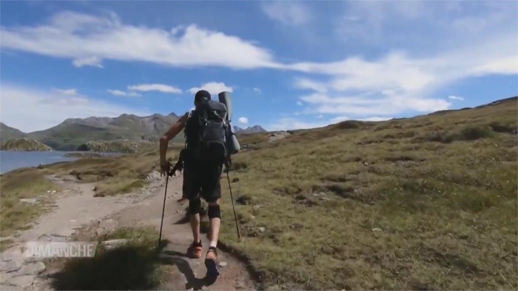 走千里抗帕金森氏症　前高球選手穿越阿爾卑斯山