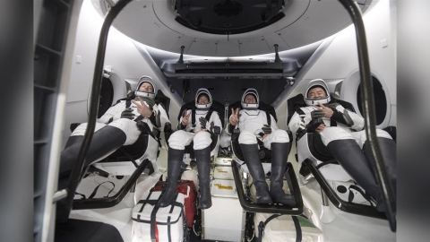 回到地球真好　SpaceX太空艙順利濺落佛州外海