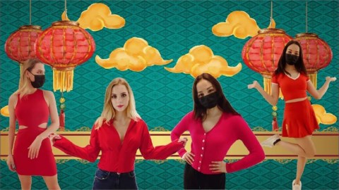 出門走春如何穿?俄羅斯2美女在台過新年 6套大紅穿搭超喜氣