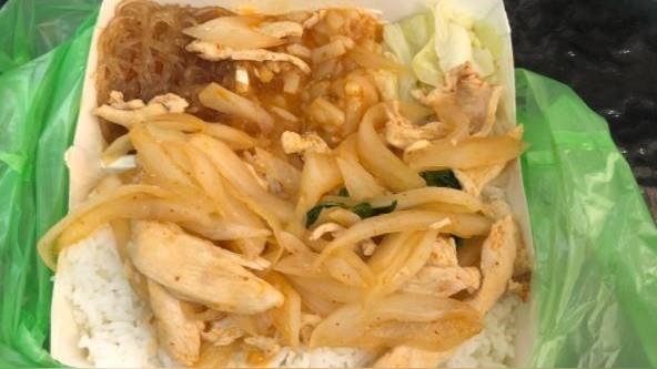 物價飛漲便當「3菜1肉」95算貴嗎?照片一看網嫌爆:59元也不想買! 物價飛漲便當「3菜1肉」95算貴嗎?照片一看網嫌爆:59元也不想買!