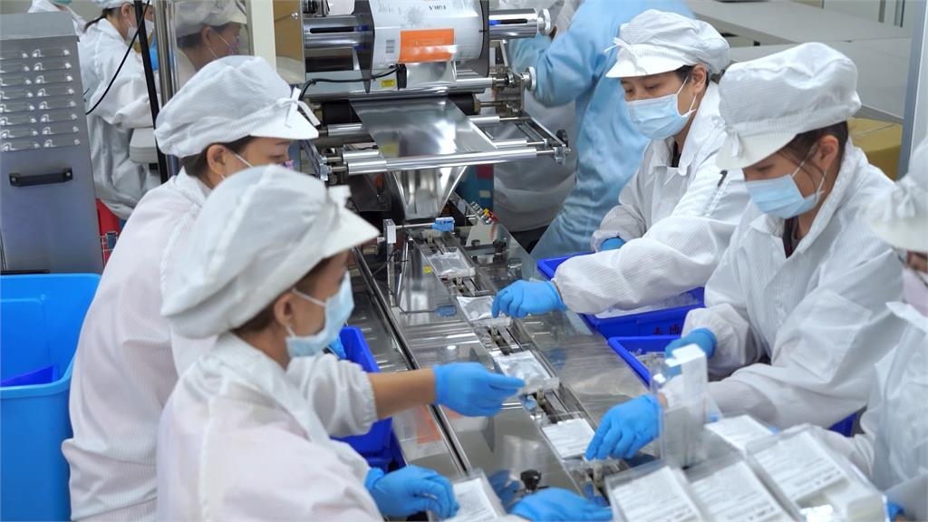 搶快篩試劑 3+4至少5劑 賣場下殺57折！民眾:還是買不到