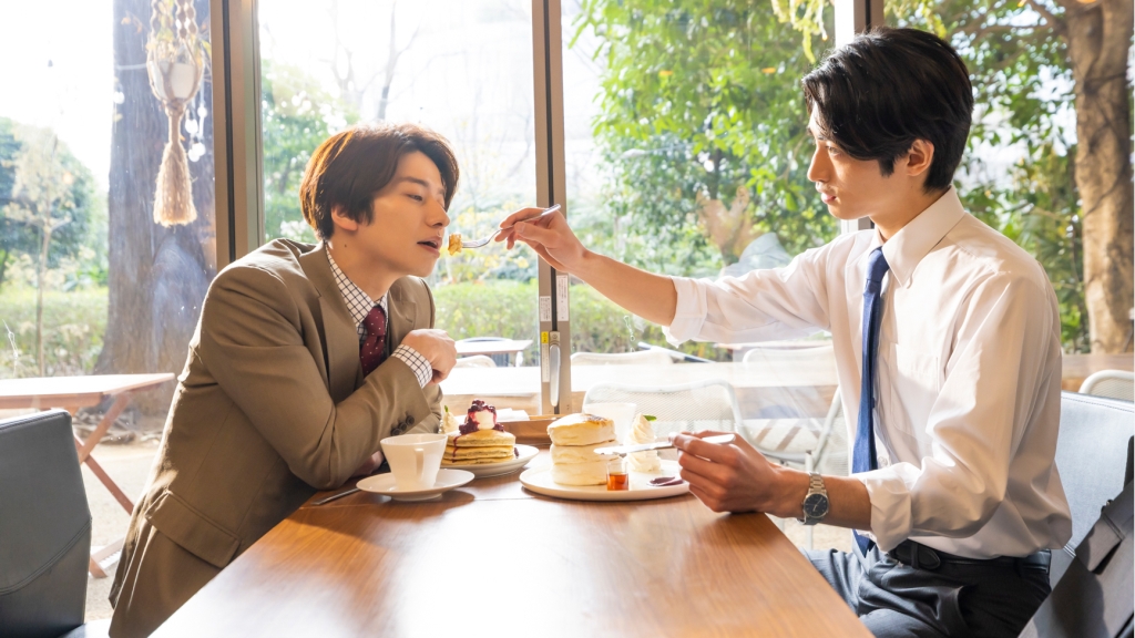 《假面騎士》武田航平與年下傲嬌下屬在BL漫改日劇 吃甜點吃出感情！