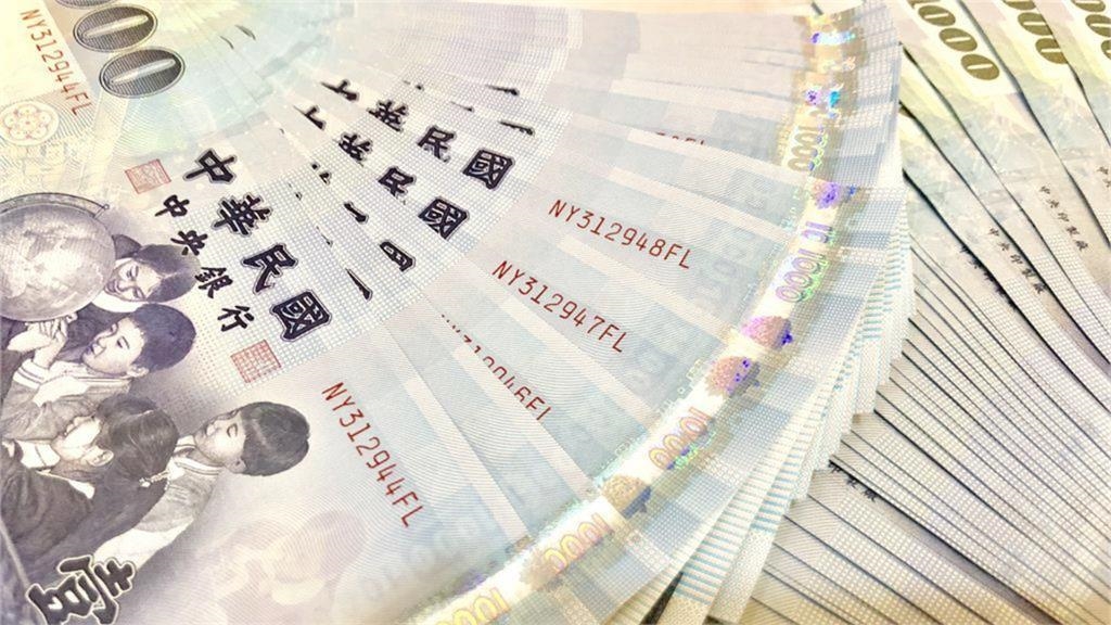 他嘆「月薪7萬」在台北很難活!網見消費明細狂酸:根本過太爽好嗎 他嘆「月薪7萬」在台北很難活!網見消費明細狂酸:根本過太爽好嗎