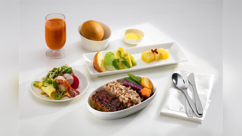 長榮航空推加值精選餐　經濟艙也能享用譚府宴或植物肉