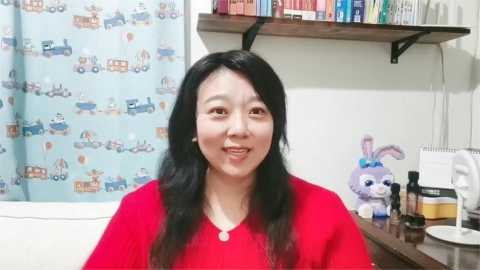 好危險!中國人妻機車龍頭變緊仍硬騎 他一看原因嚇喊:妳不要命阿