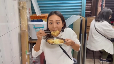 日本人妻逛夜市狂嗑臭豆腐 指出1精髓笑喊:我已經是台灣人了