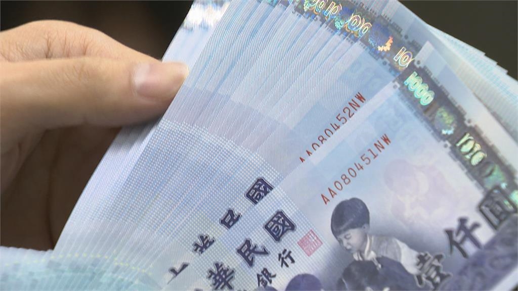 38歲男爽領「年終17.8萬元」問合格嗎？網：應該Pr90
