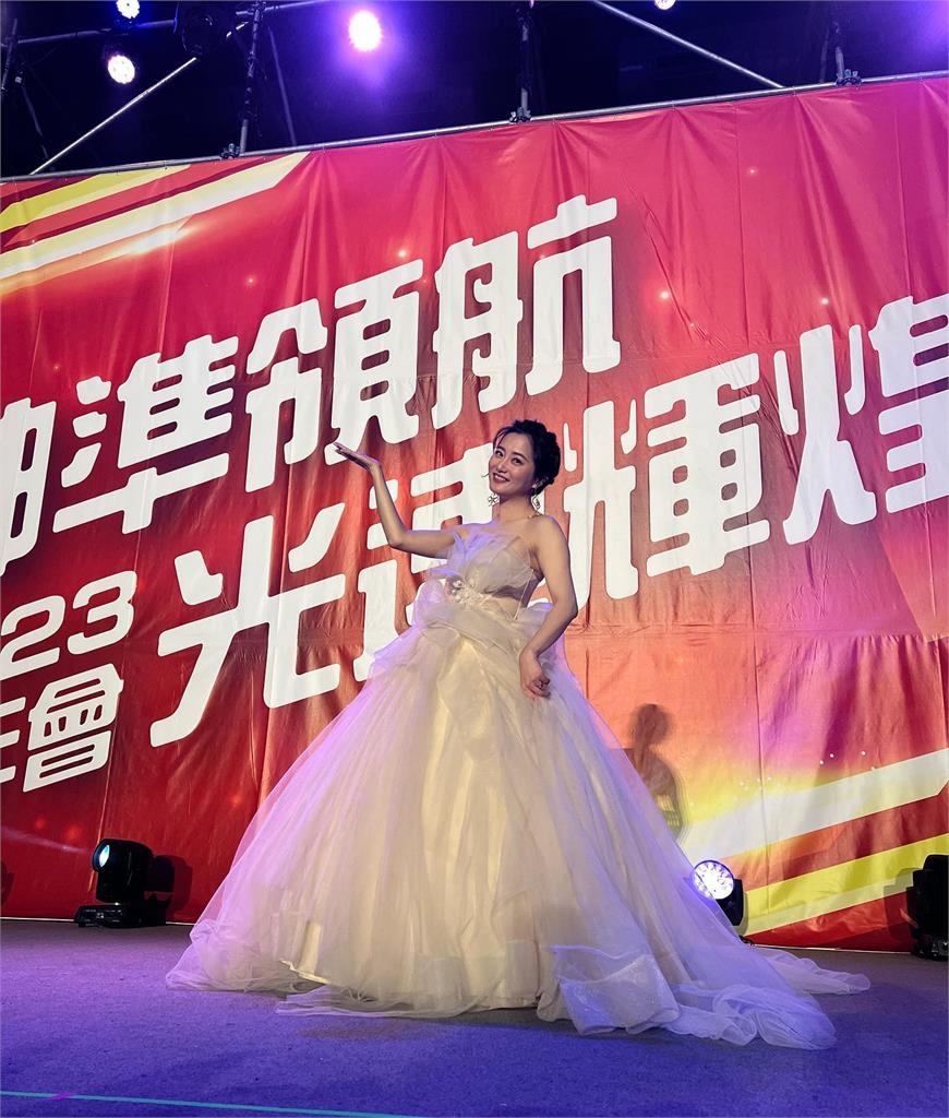 趙小僑產後首復出!「選IU同款超火辣」自曝連9年接尾牙沒漲價