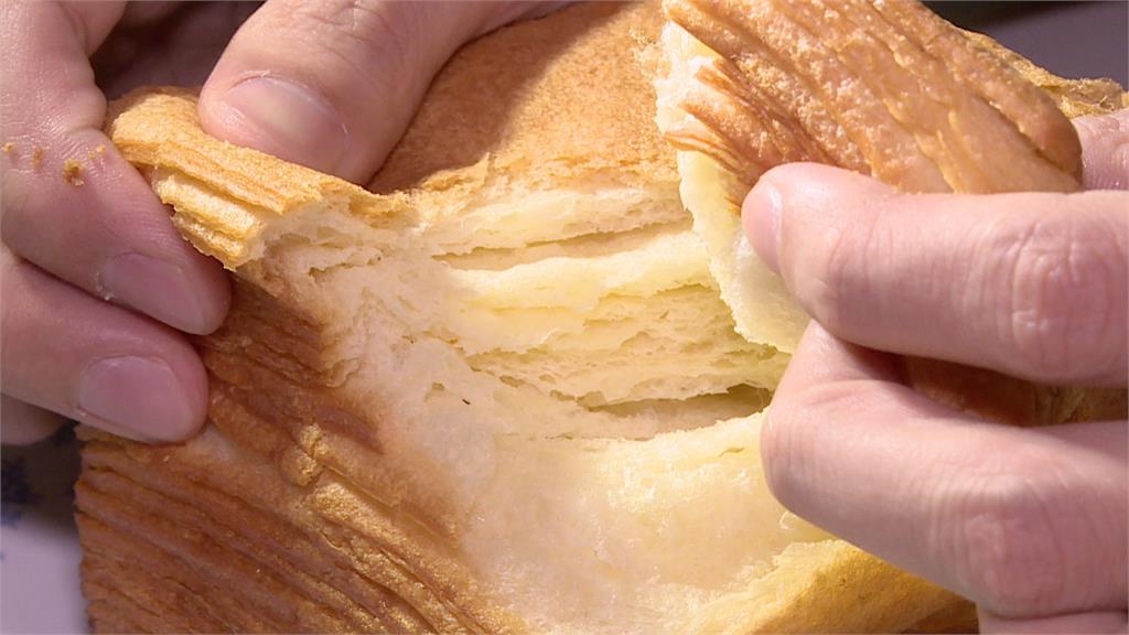 超夯千層生乳吐司製程曝光 訂單接不完!24小時不打烊製作