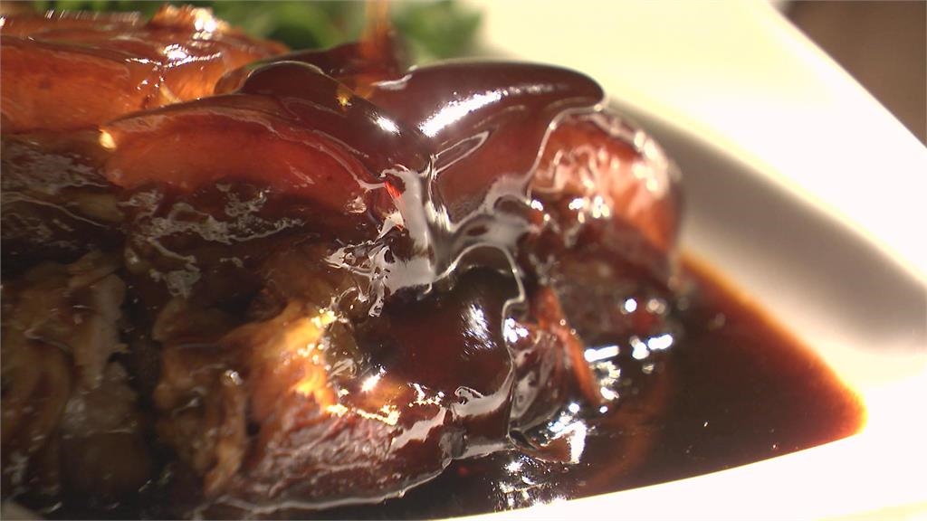 小黃運將斜槓江浙菜主廚　「東坡肉」美食家也迷倒