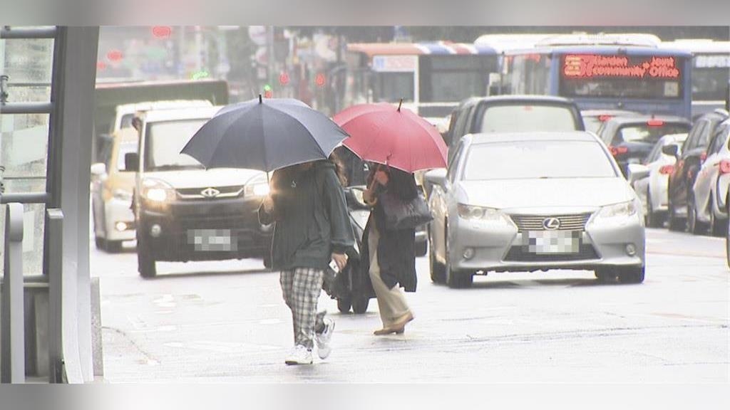 快新聞 / 初三走春記得帶傘！3縣市大雨特報「今入夜後更冷」