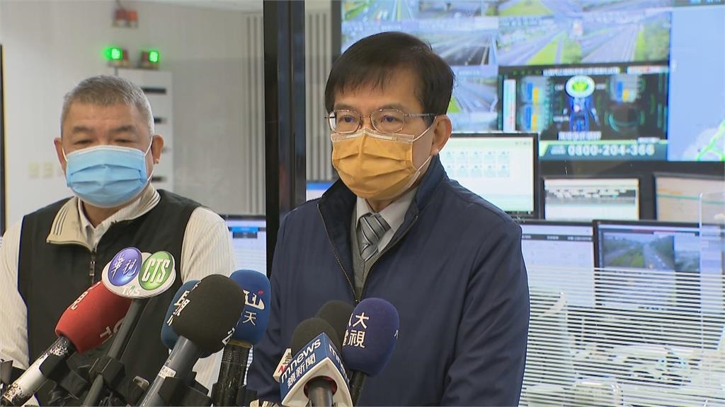 初四車流「比去年塞」 王國材:鼓勵返鄉、出遊民眾分流 初四車流「比去年塞」 王國材:鼓勵返鄉、出遊民眾分流