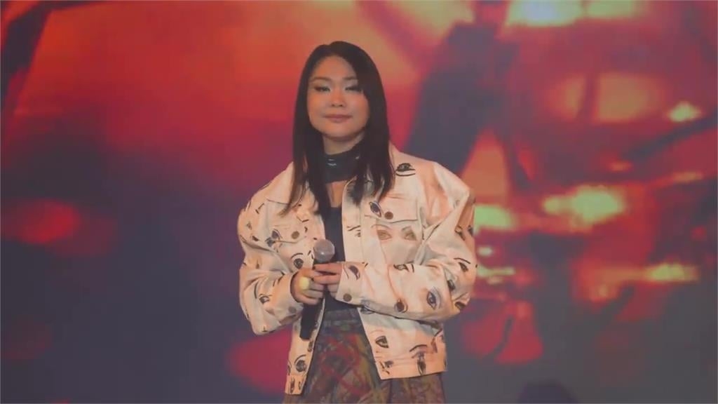 許美靜淡出20年「近況影片曝光」!登台連唱2代表作網淚:回憶的聲音