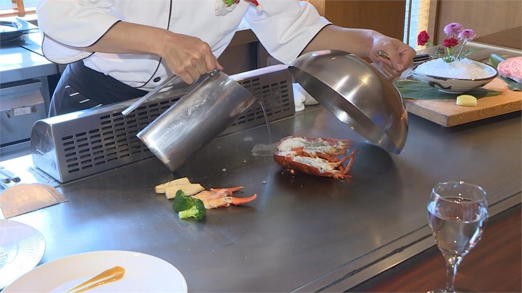 他曝鐵板燒「最佛心套餐」份量比手掌大又便宜　網秒打臉：絕對是黑店
