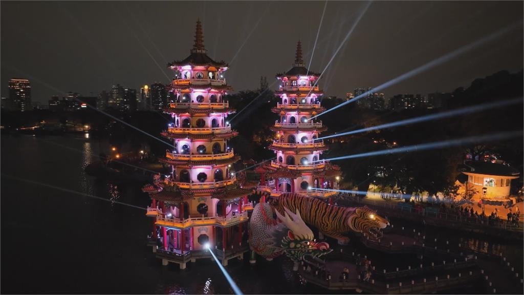 高雄蓮池潭燈會風光閉幕 11天湧入200多萬參觀人次