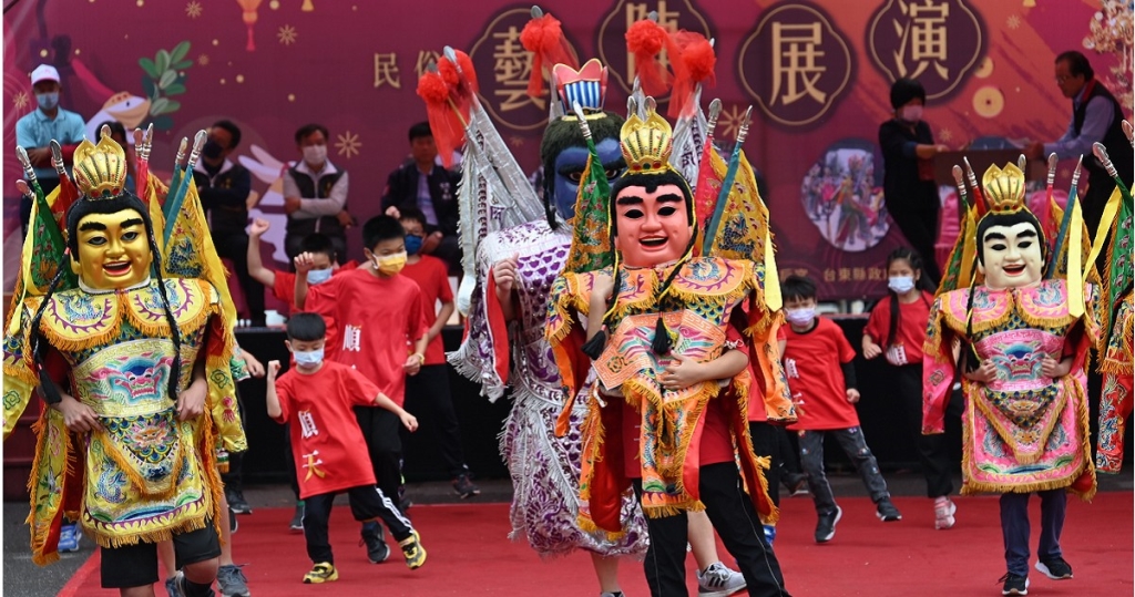 台東元宵節遶境開鑼登場!熱鬧拼元宵