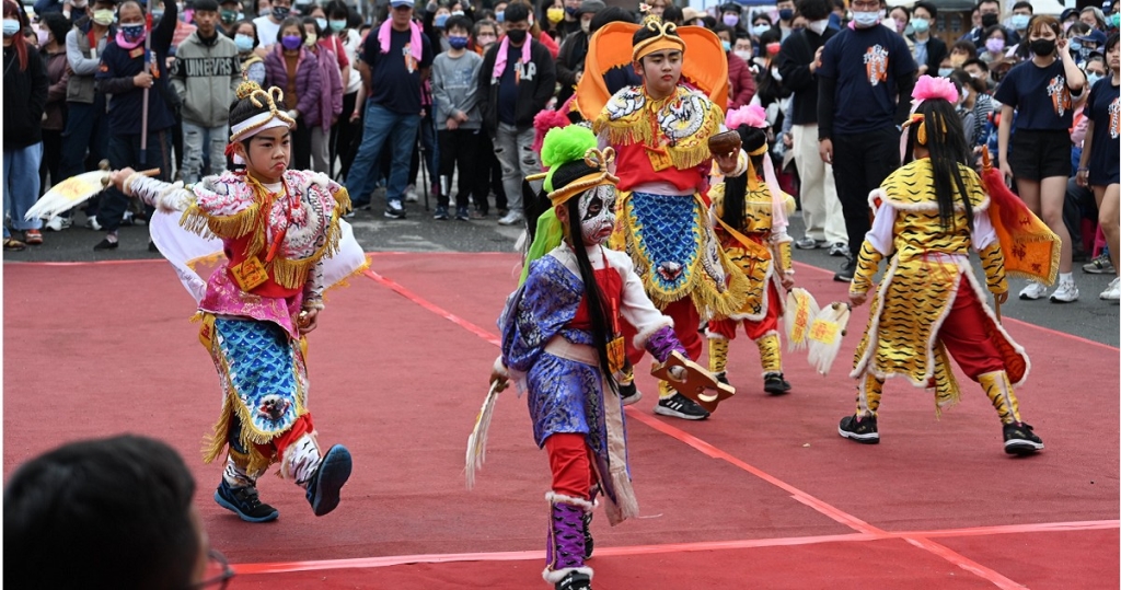 台東元宵節遶境開鑼登場!熱鬧拼元宵