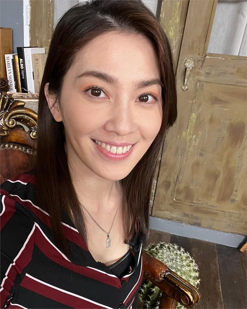 許藍方遭嗆「敏感易怒」源自於自卑！她親上火線正面反擊了