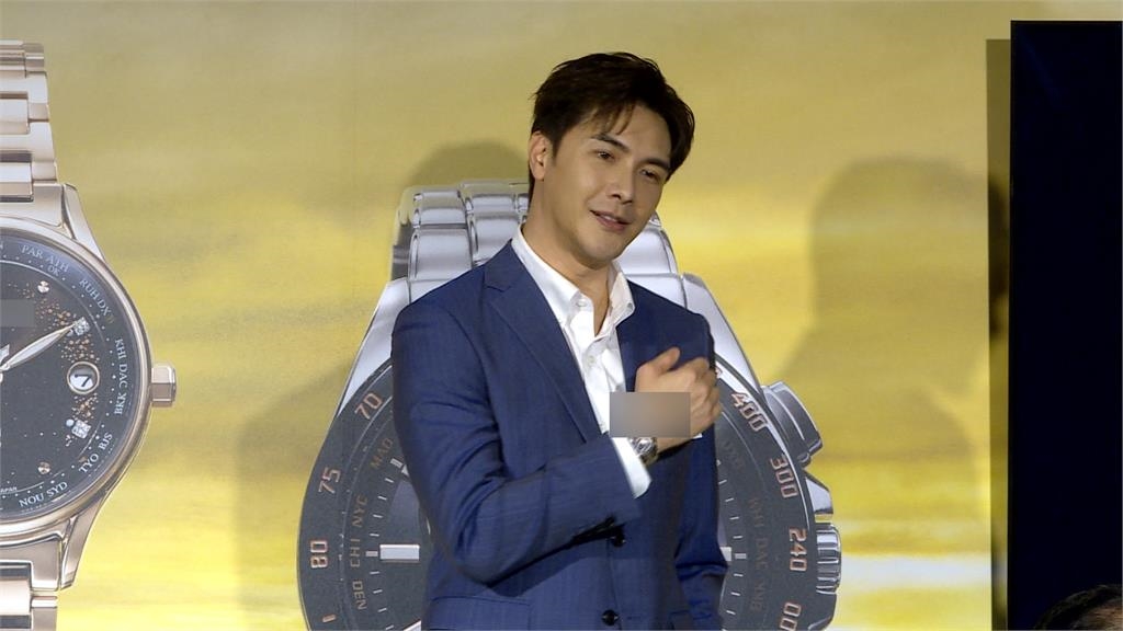 知名鐘錶電波時計表問世30週年　推系列紀念腕錶邀謝佳見代言