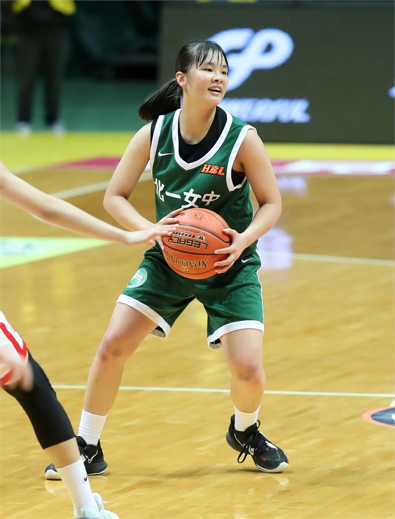 HBL／北一女「落後27分」上演絕地大逆轉！她狂飆3分球氣走南山