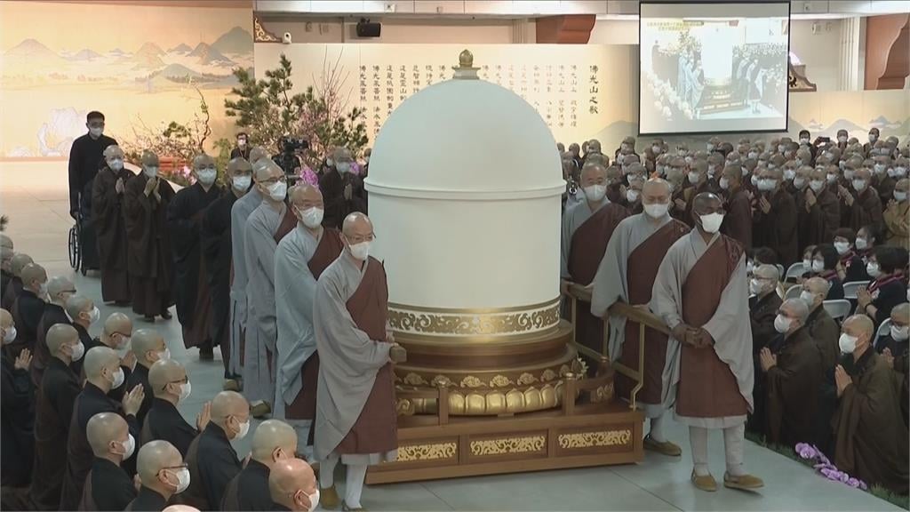 苦苓自曝「夢到星雲大師」2人完整對話公開！他震撼感嘆：當頭棒喝