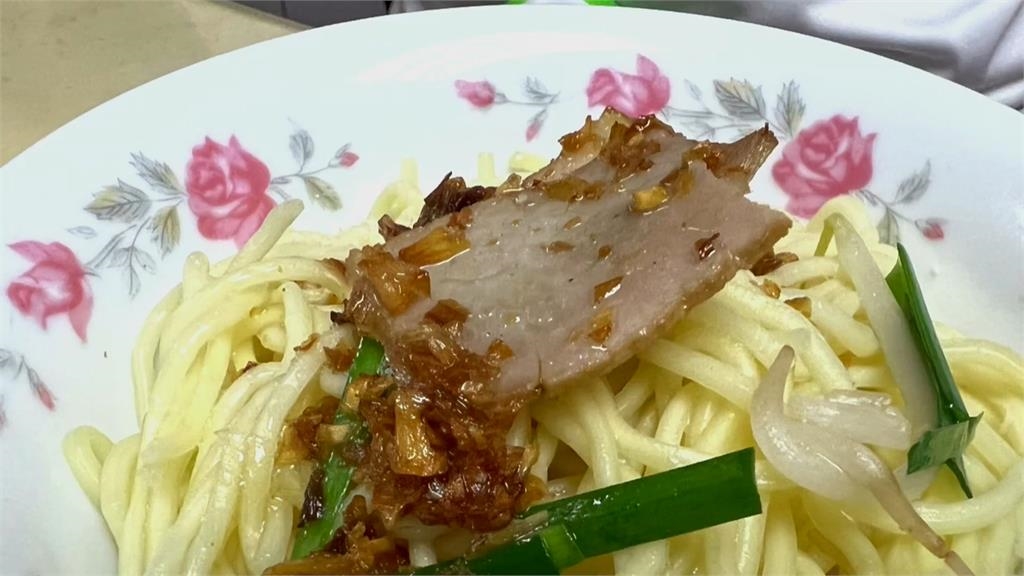 台灣趴趴走／米其林必比登推薦高雄美食！　傳承百年巷弄內的小吃麵店！
