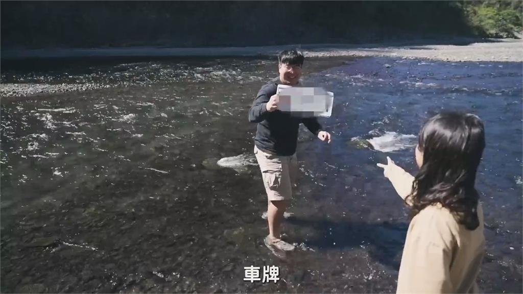 郭泓志首駕越野上路！爬坡過河開太兇車牌不見　網笑：拔牌最基本的