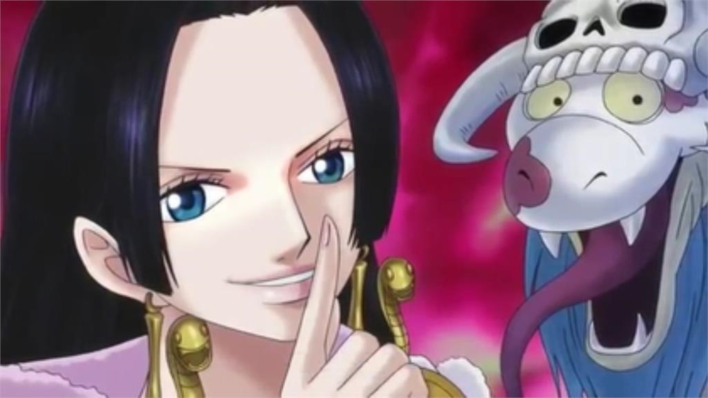 回頭率100%!檳榔西施放送「逆天辣腿」路邊攬客…超兇真實身分曝