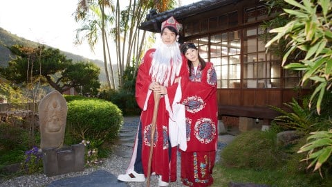 偶像劇女神陳怡蓉為CEO老公春酒站台!扮土地婆逗樂嘉賓 