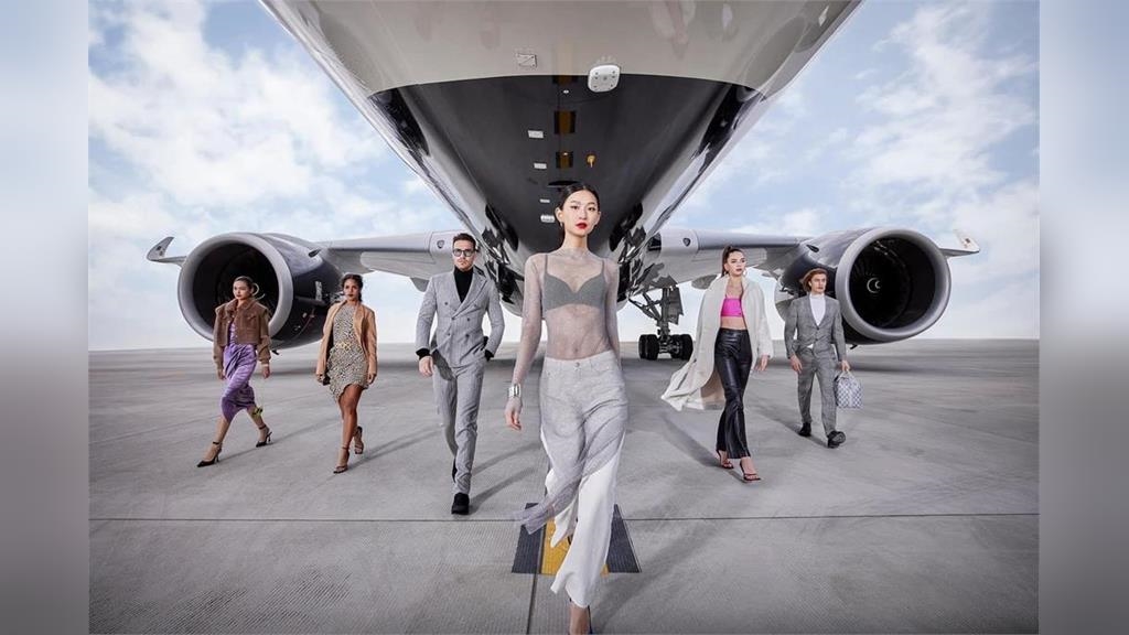 股價上沖下洗！星宇C位「透視裝辣模」引關注　超狂殯葬業千金身分曝