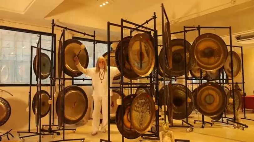 銅鑼大師與劇場跨界巨作　打破傳統與現代展現新貌