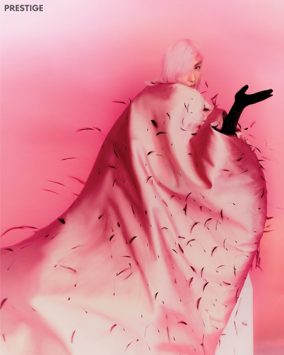 已故「賭王」女何超儀遭企業家姊姊吐槽「妳不會賺錢」勸這事! 坦言有壓力!