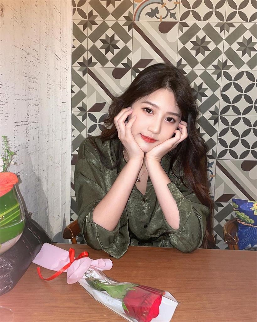 還記得她嗎?四葉草唱紅〈好想你〉8年後「風格大變」近況曝光