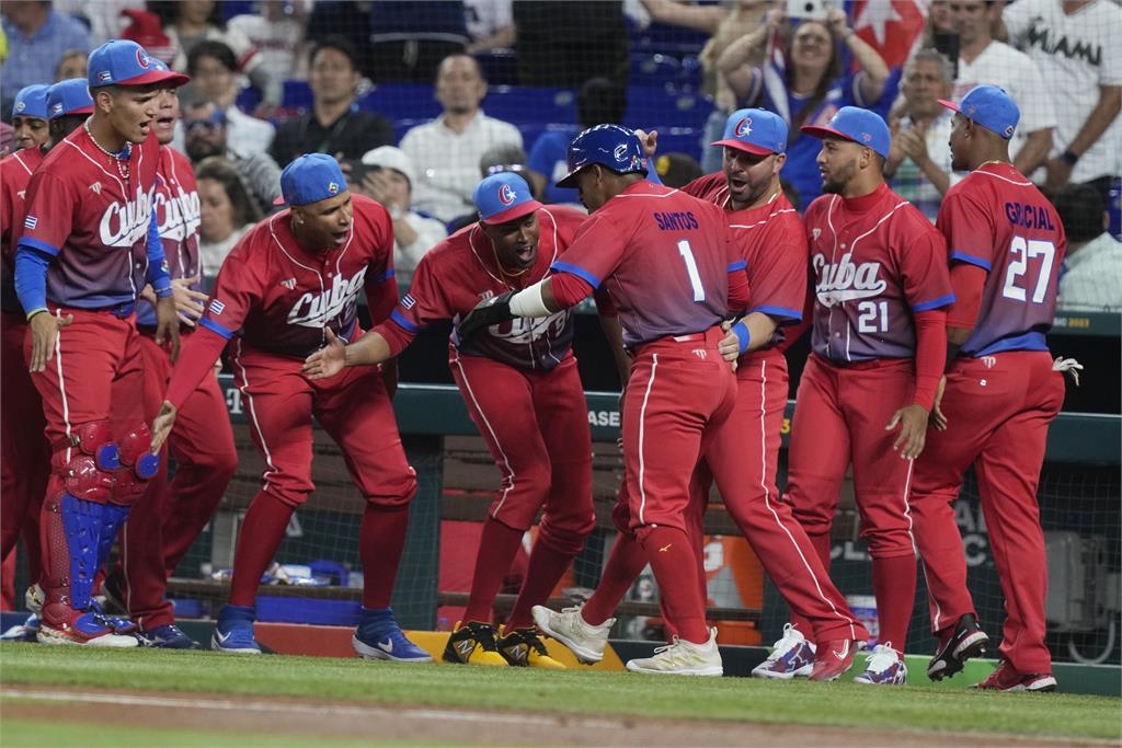 經典賽/古巴捕手叛逃中!慘輸美國後「未隨隊搭機」成本屆偷跑第1人