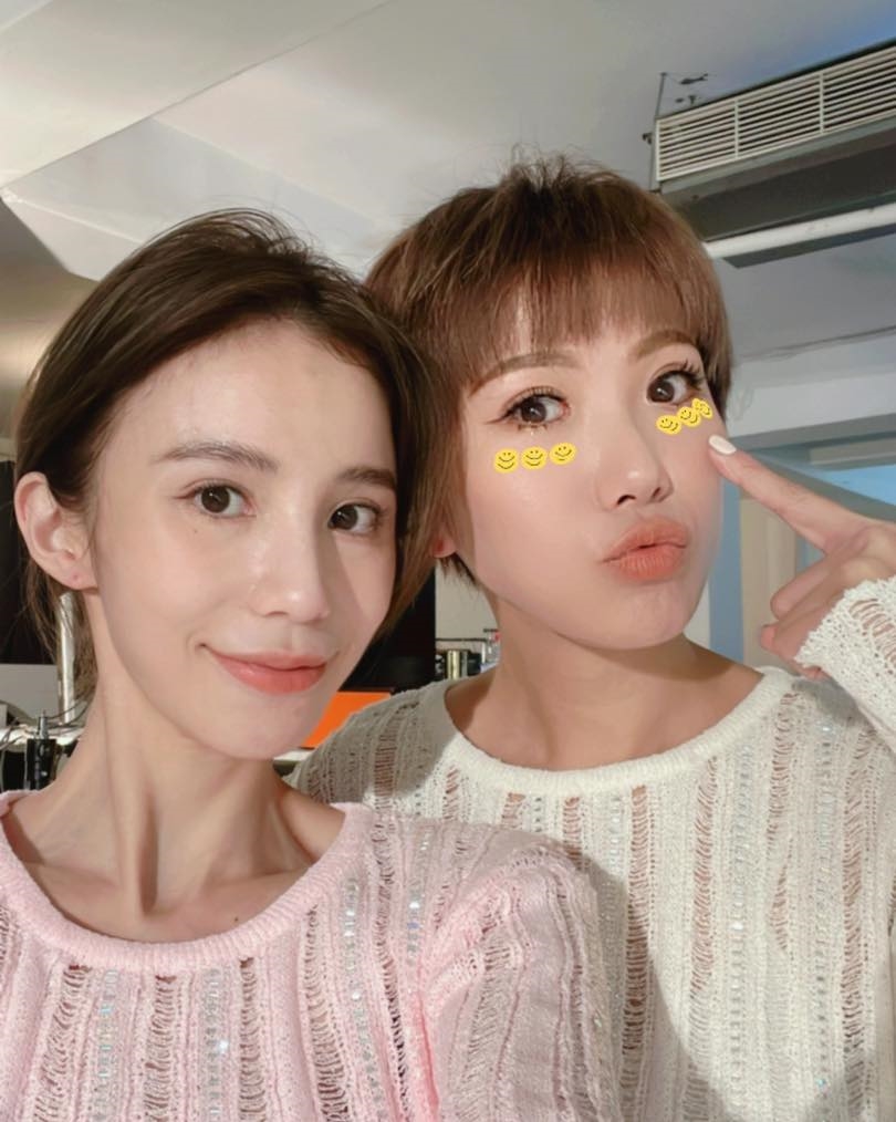 黑澀會美眉消失綜藝節目多年!大牙曬同框照「認得出她嗎」秒掀回憶殺